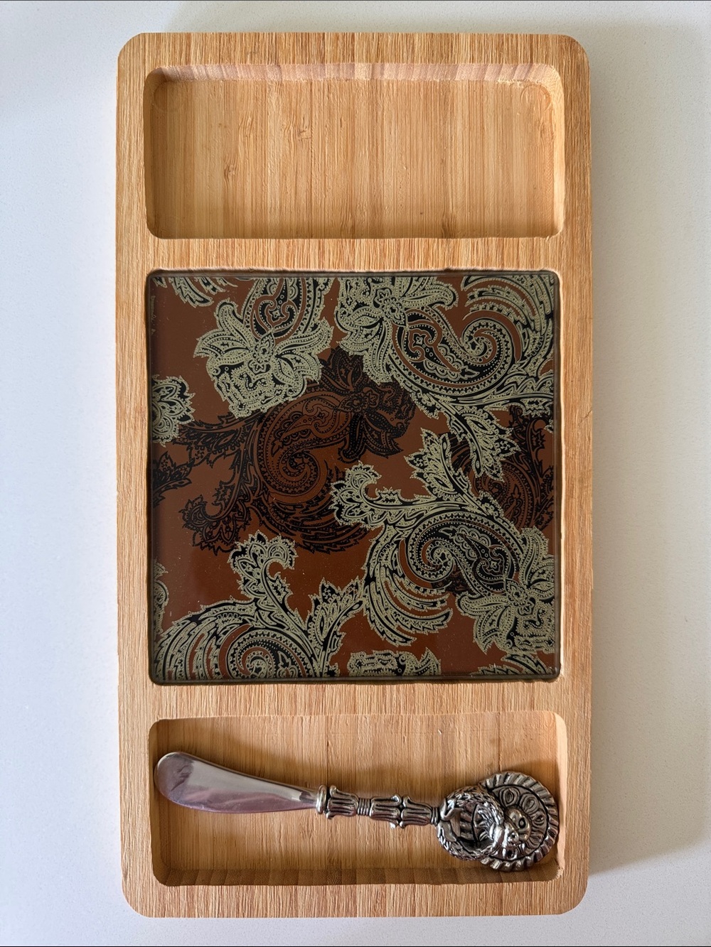 Mud Pie Bamboo Serving Tray/Cheese Board with Brown/Green Paisley Glass Insert